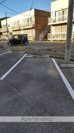 サンリブ野田[2LDK/52.17m2]の駐車場3