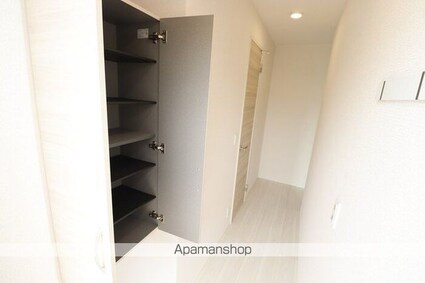 グランディオ　Ｂ[2LDK/53.75m2]の玄関