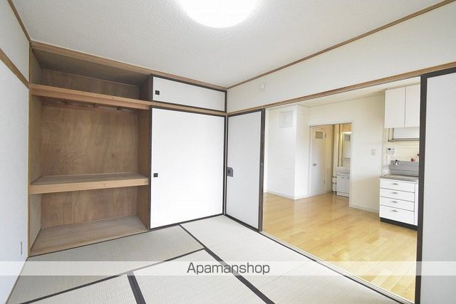 札幌西月寒団地6号棟の内装写真