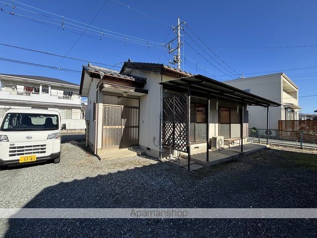 長田住宅の外観写真