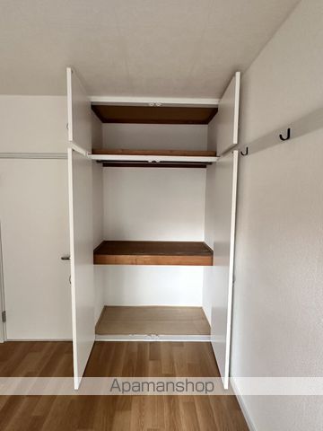 西生田ハイツの内装写真