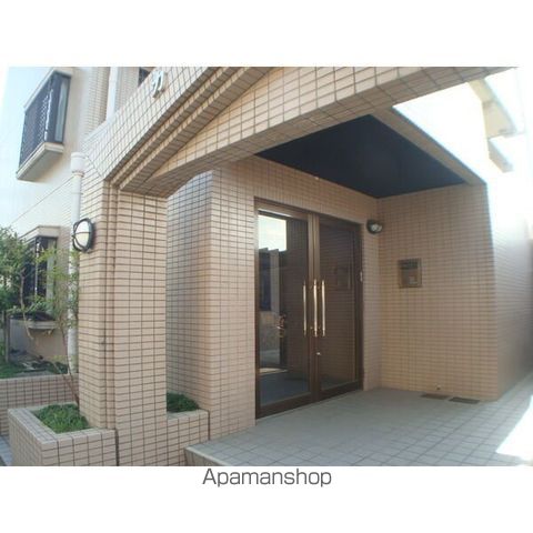 カーサ本山の玄関写真