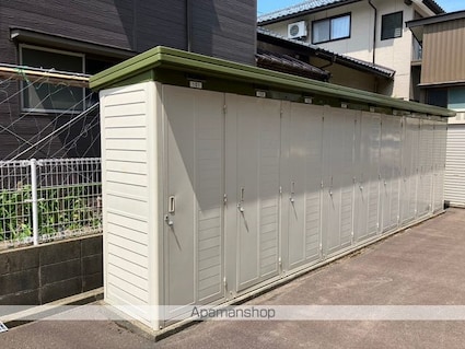 ハピネス[2LDK/58.87m2]の共用部3