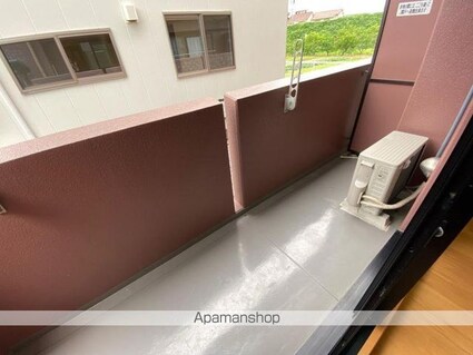 シャンドゥエピナール[1R/29.6m2]のバルコニー