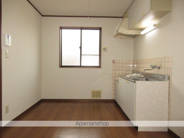 ハイツエミーナBの内装写真