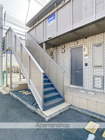 コーカサスBの玄関写真