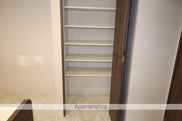 イーストプレイス須屋の内装写真