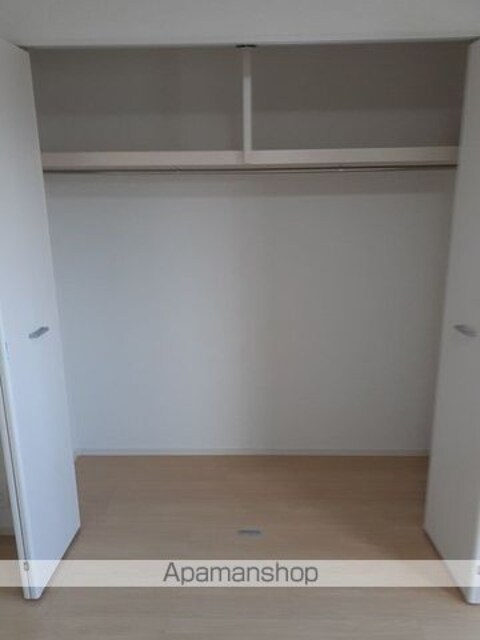 マーレ旭丘[1LDK/42.01m2]の収納