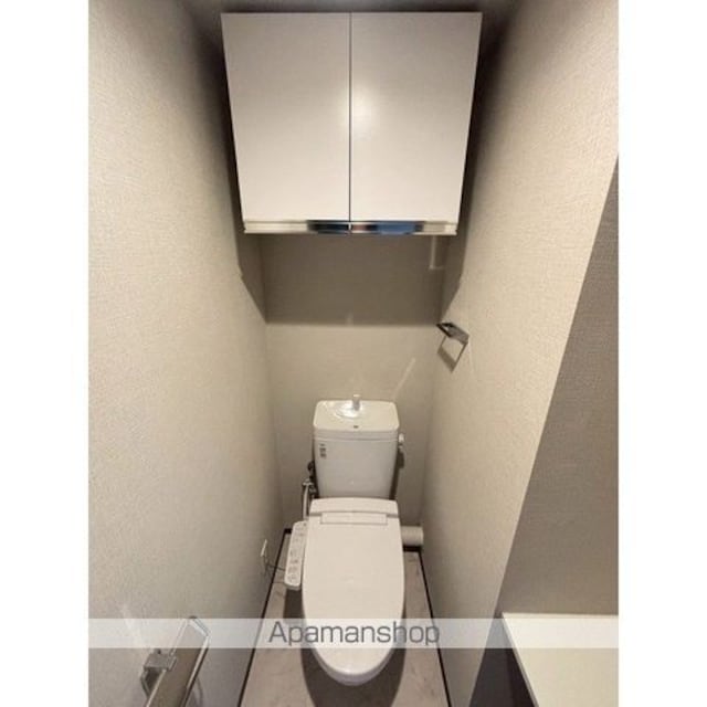 グローリオシェルト四谷坂町[1LDK/30.56m2]のトイレ