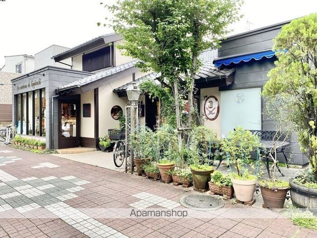 クレセント国立の周辺写真