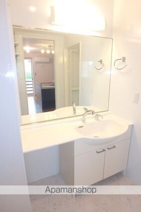 アヴァン　ドゥース　Ｂ棟[2LDK/60.7m2]の洗面所