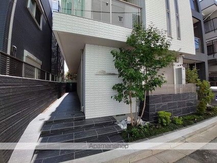 ｍｉｃ　ＳＥＮＫＡＷＡ[1LDK/40m2]のエントランス2