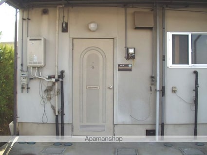 フォーブル百瀬[1K/19.8m2]のエントランス