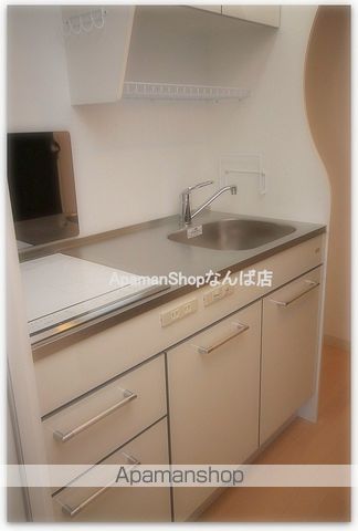 ラシュレエグゼ本町の内装写真