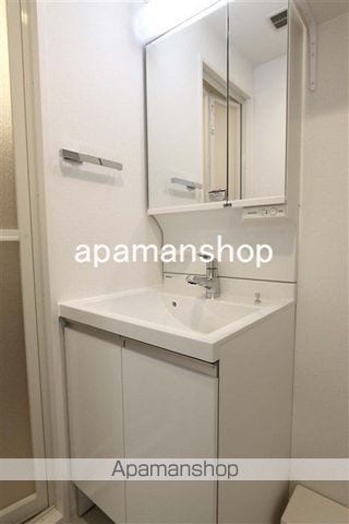 レオンコンフォートNAMBANISHI IIIの内装写真