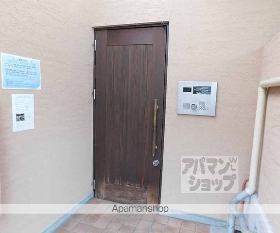ロフティ北花山IIの玄関写真