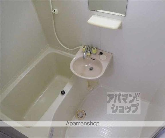 メゾン比果の内装写真
