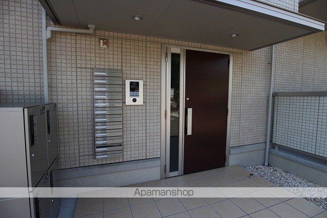 パークハイム上津の玄関写真