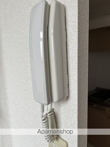 コンフォールTAGAMI B棟の内装写真