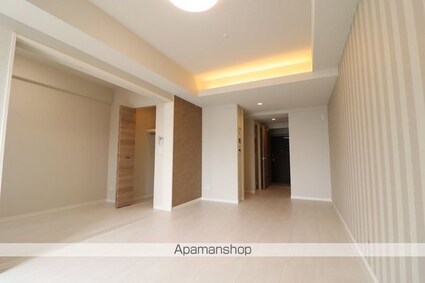 ＴＷＩＮ　ＴＯＷＥＲＳ　Ｓｅｌｉｎａ[1LDK/40.72m2]のリビング・居間