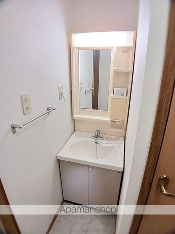 サニーコート六田1の内装写真