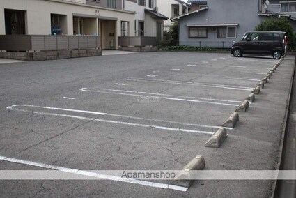 Ｐｅｅｒ　Ｍａｉｓｏｎ　Ⅱ[2LDK/61.52m2]の駐車場