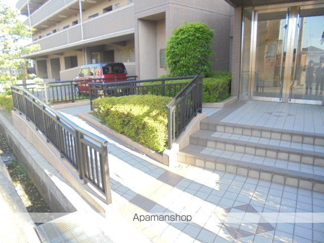 ヴェルドミールカミロクの玄関写真
