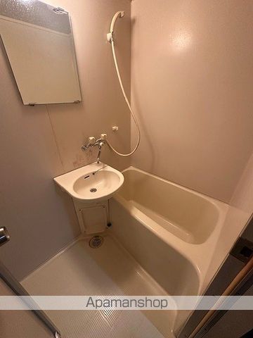 ライヴリー加納の内装写真