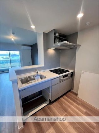 ＩＬＬＵＭＩＮＡ　ＴＥＲＲＡＣＥ　ＭＩＹＡＫＵＢＯ[1LDK/44.07m2]のキッチン