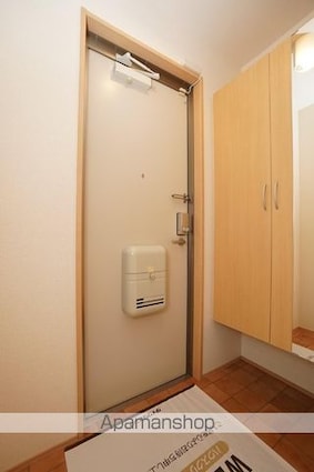 コンフォール[2LDK/67.23m2]の玄関
