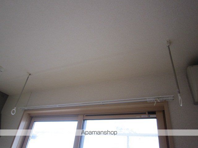 センプリーチェの内装写真