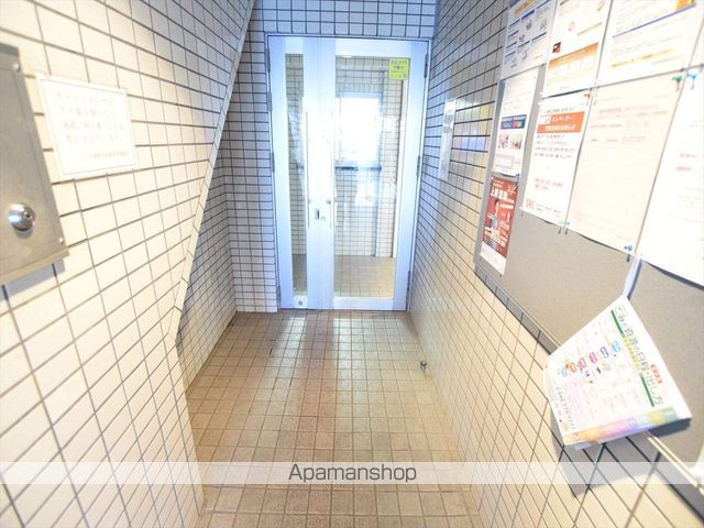 クリオ淵野辺壱番館の玄関写真