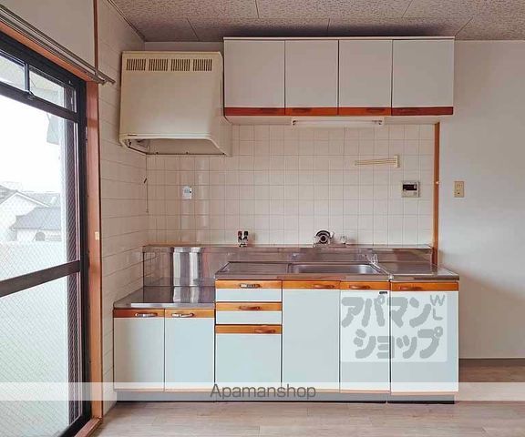 ネオハイツ生長の内装写真