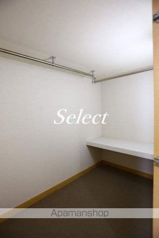 レオパレスフォレスタ磯子の内装写真