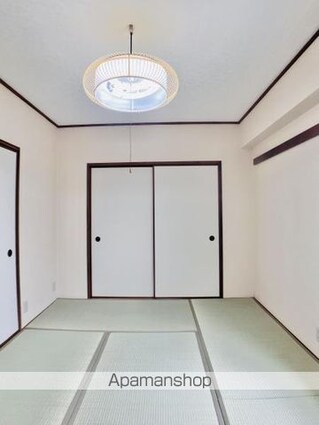 東京都新宿区中落合１丁目[3LDK/71.58m2]の内装3