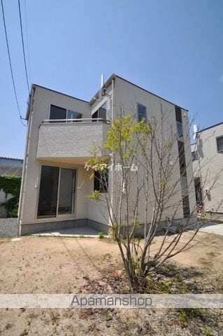 長岡戸建賃貸 西棟の外観写真