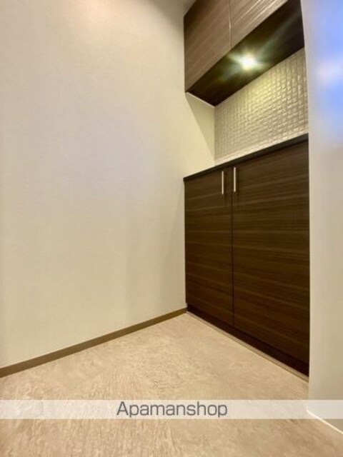 フォンテーヌ西紺屋[1LDK/46.22m2]の玄関