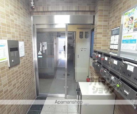 エクシード西院IIの玄関写真