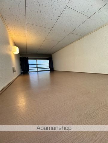 レオパレス鶴園の内装写真