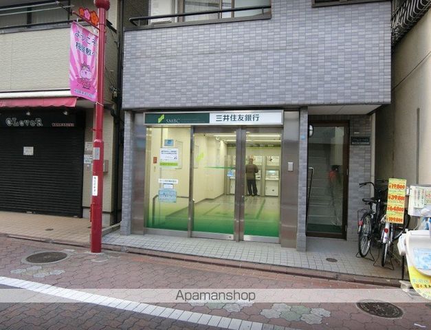 シャルールの周辺写真