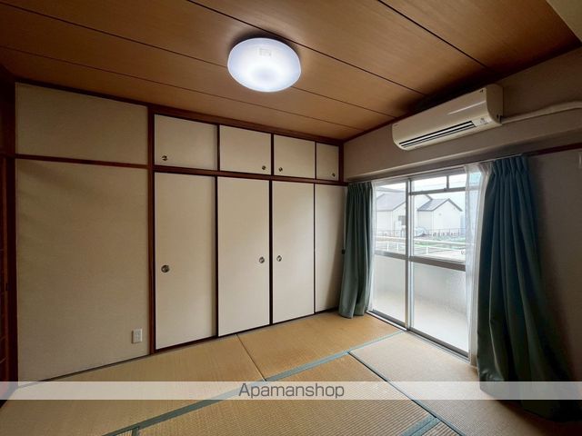 ぱすてるめぞんクレヨンの内装写真