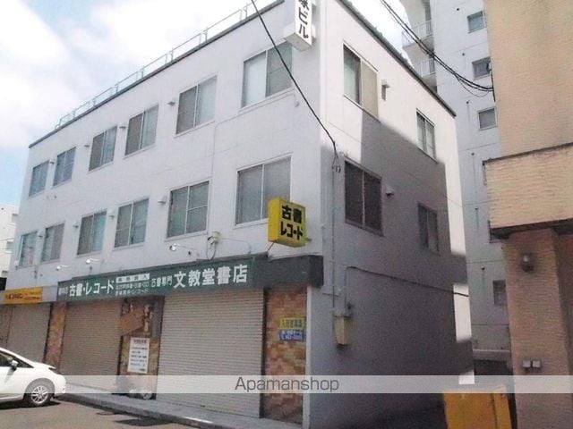 大塚ビルの外観写真