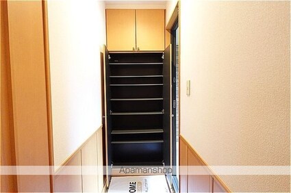 ディアクレスト　Ｂ[2LDK/53.76m2]の玄関