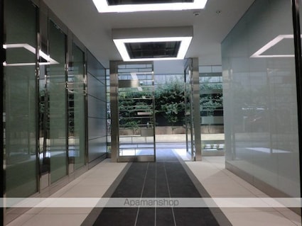 ＺＯＯＭ市谷本村町[1K/25.62m2]のエントランス