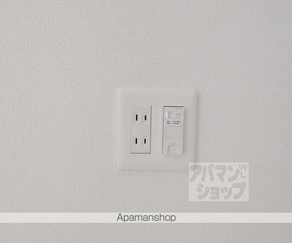 F ASECIA POLAKEの内装写真