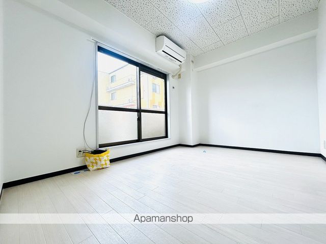 シルクルーム3番館の内装写真