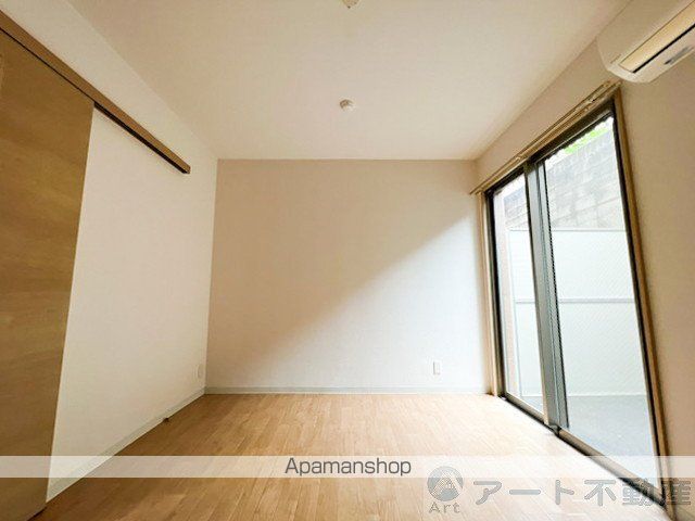 ジャンヌ喜与町の内装写真