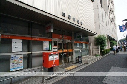 東京都新宿区若葉３丁目[1R/17.01m2]の周辺2