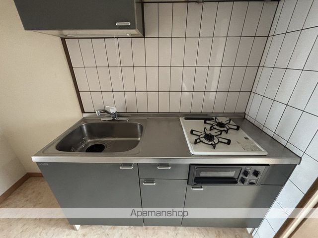ライオンズマンション東勝山の内装写真