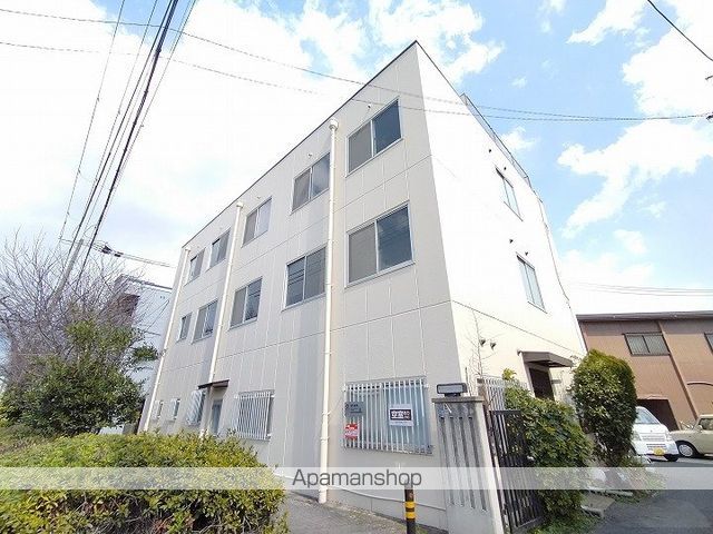 カーサ リビヴェーレの外観写真